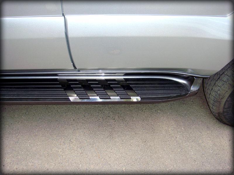 Декоративная накладка на штатный порог 4шт. для автомобиля Toyota Land Cruiser Prado 120 2003-2009г.в., Технотек, арт. LCPR_8