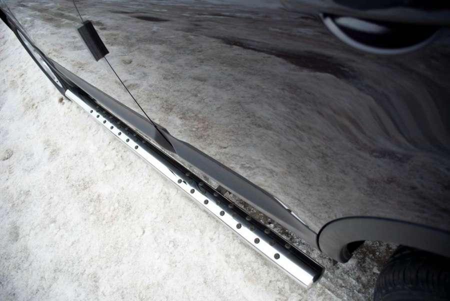 Пороги труба d75x42 овал с проступью для Nissan Qashqai 2010, Руссталь QNO-000776