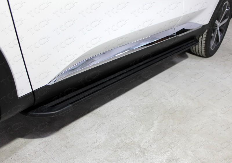 Пороги алюминиевые "Slim Line Black" 1720 мм для автомобиля HAVAL F7 2019- (1,5 л., 4WD) TCC Тюнинг арт. HAVF719-35B