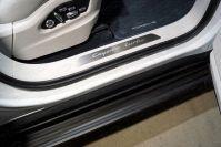 Накладки на пластиковые пороги вставка (лист шлифованный Cayenne Turbo) 4шт для автомобиля Porsche Cayenne Turbo 2018-