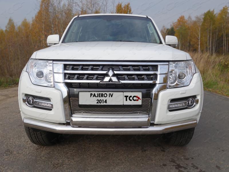 Решётка радиатора верхняя (лист) для автомобиля Mitsubishi Pajero IV 2014-, TCC Тюнинг MITPAJ414-06