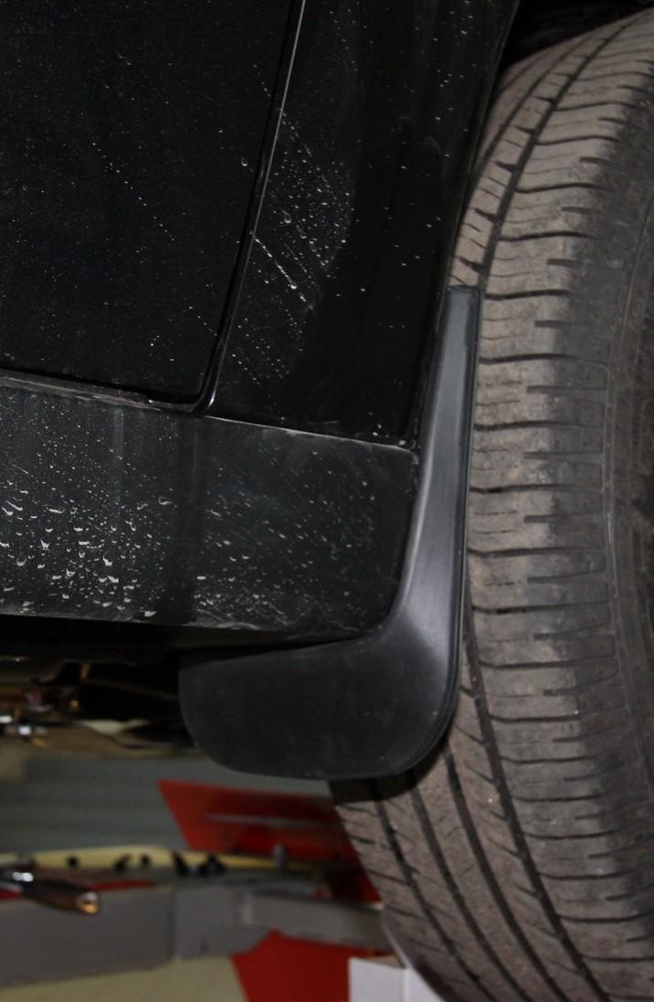 Брызговики передние MITSUBISHI Outlander, 2012-2014, 2 шт. (optimum) в коробке арт. FROSCH.35.28.F13