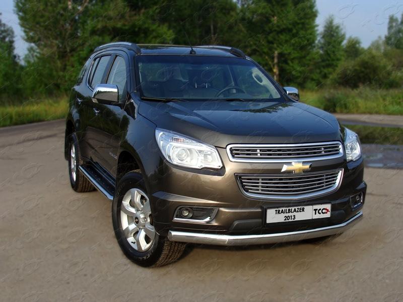 Защита передняя (овальная) 75х42 мм для автомобиля Chevrolet Trailblazer 2013- TCC Тюнинг арт. CHEVTRBL13-01