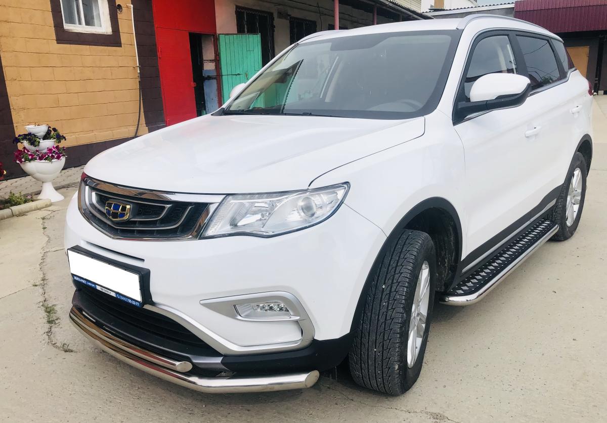 Пороги с накладным листом для автомобиля Geely Atlas 2018 арт. GA.18.41