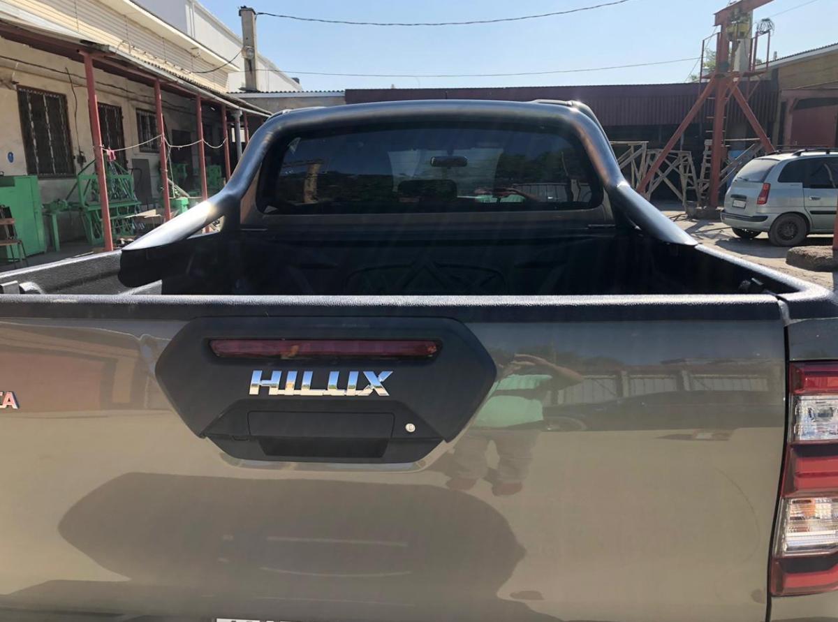Защитная дуга для автомобиля TOYOTA Hilux Exclusive Black 2018 арт. THL.18.90-7