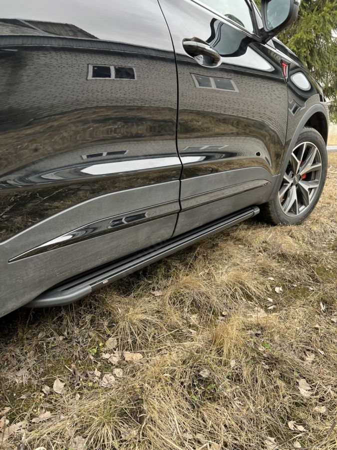 Пороги алюминиевые "Slim Line Black" 1500 мм Chery Tiggo 7 PRO MAX 4WD 2025 арт. CHERTIG7PM25-04B