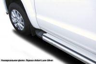 Пороги-подножки алюминиевые Arbori Luxe Silver серебристые на Toyota Hilux 2015, артикул AFZDAALTHL15004, Arbori (Россия)