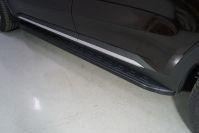 Пороги алюминиевые с пластиковой накладкой (карбон черные) 1820 мм для автомобиля Kia Sorento 2020- TCC Тюнинг арт. KIASOR20-15BL