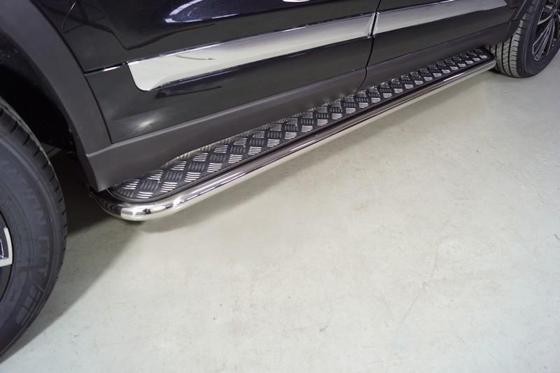 Пороги с площадкой 42,4 мм для автомобиля Chery Tiggo 8 pro 2021 TCC Тюнинг арт. CHERTIG8P21-19