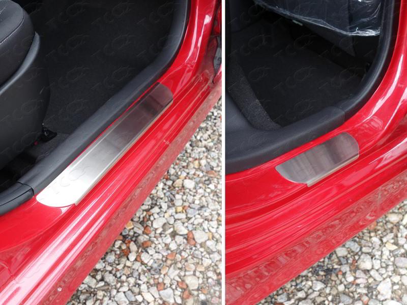 Накладки на пороги (лист шлифованный) для автомобиля Kia Picanto II 2011 - 2017