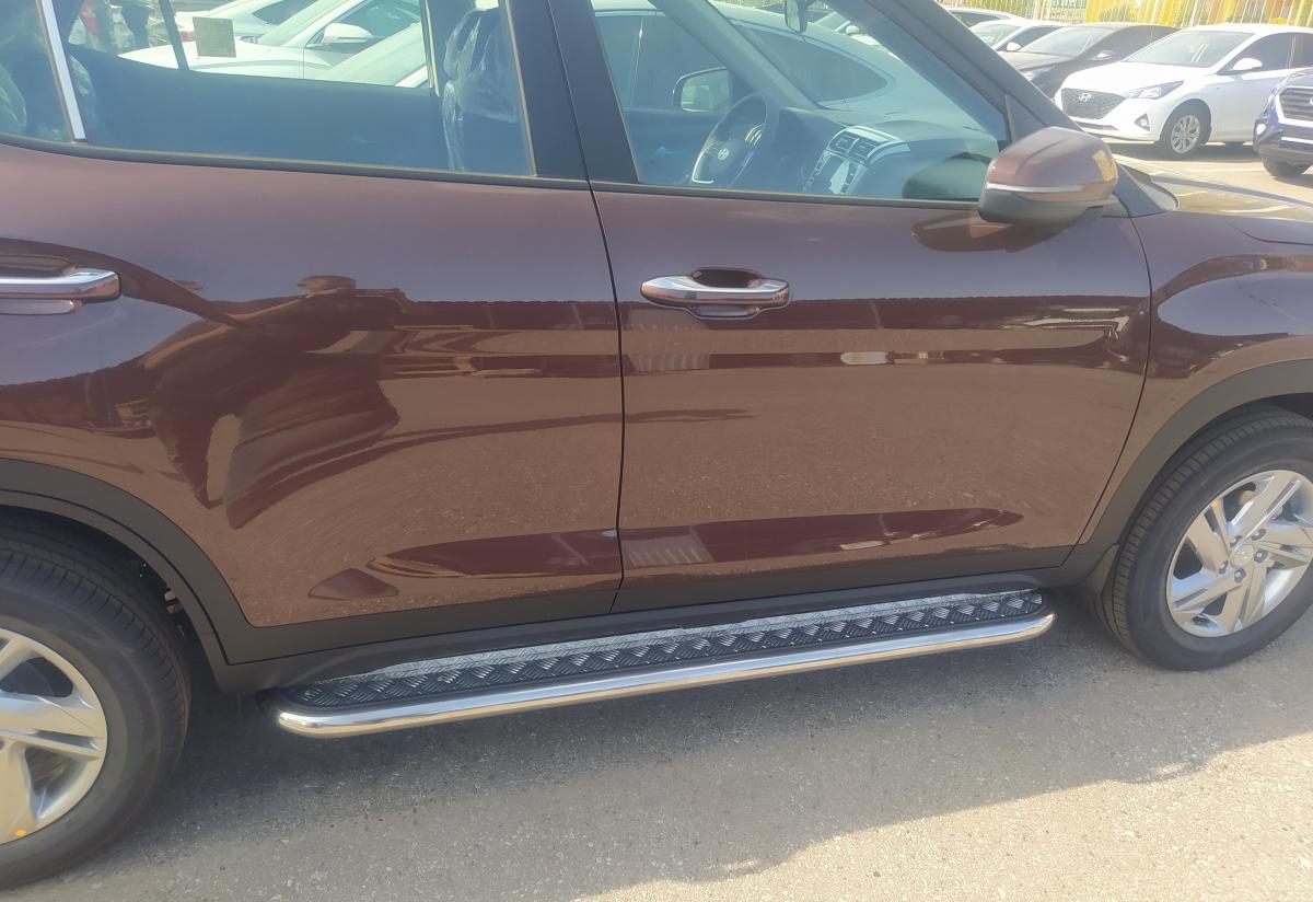 Пороги с накладным листом для автомобиля HYUNDAI Creta 2021 арт. HYC.21.41