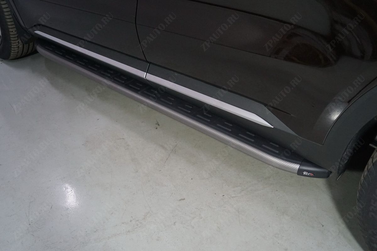 Пороги алюминиевые с пластиковой накладкой (карбон серые)  2120 мм Haval H5 Diesel 4WD 2024 арт. HAVH524-10GR