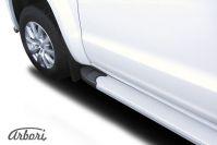 Пороги-подножки алюминиевые Arbori Optima Silver серебристые на Volkswagen Amarok 2016, артикул AFZDAALVWAM1602, Arbori (Россия)