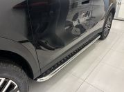 Пороги с накладным листом для автомобиля Omoda C7 2025 арт. CHOC7.25.41