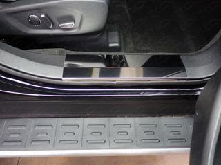 Накладки на пороги (лист зеркальный) 2 шт. для автомобиля Ford Explorer 2016-2017