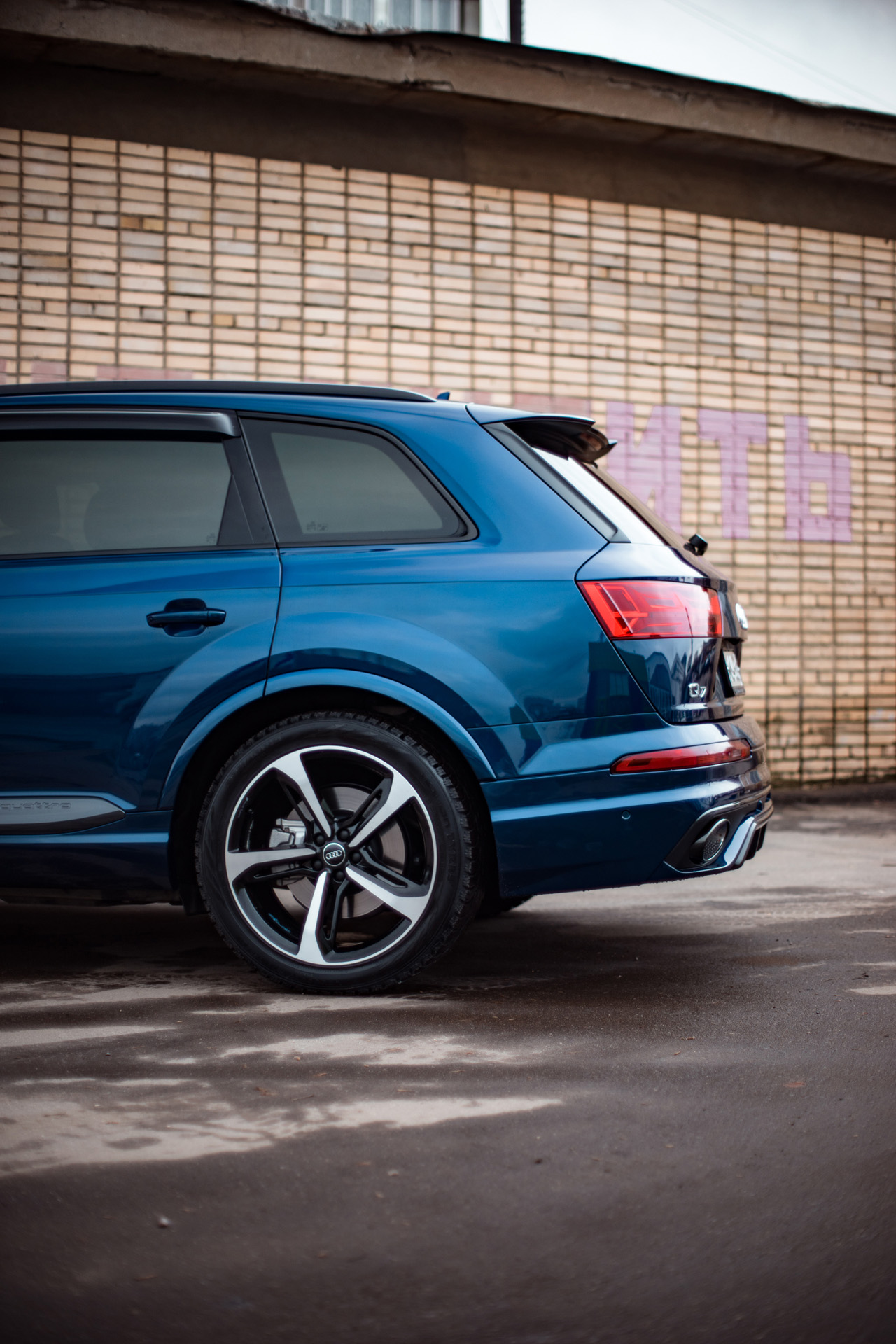 Облицовка заднего бампера в сборе для Audi Q7 S-line (без насадок) 2015-2020, MTR, арт. MTR-4M-150113