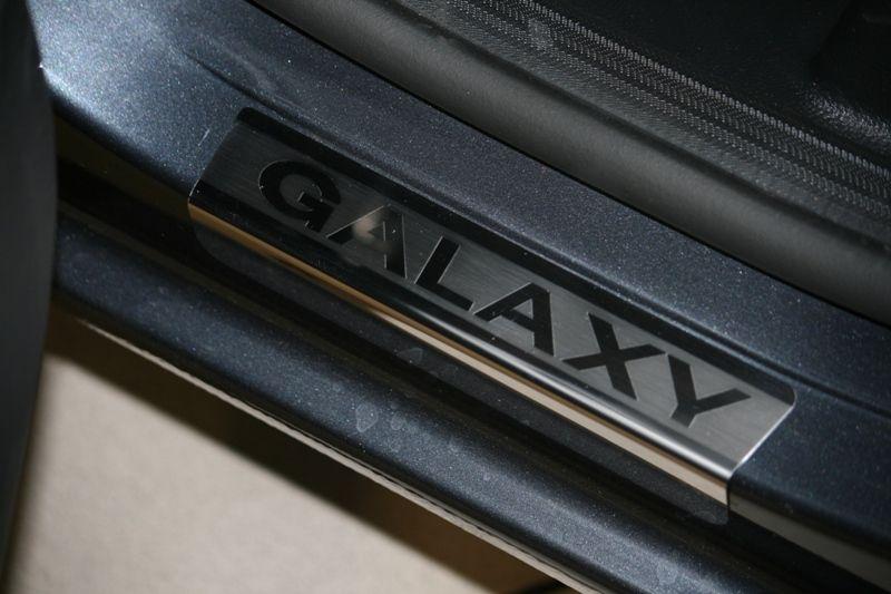 Накладки на внутренние пороги с логотипом на металл для Ford Galaxy 2006, Союз-96 FGAL.31.3034