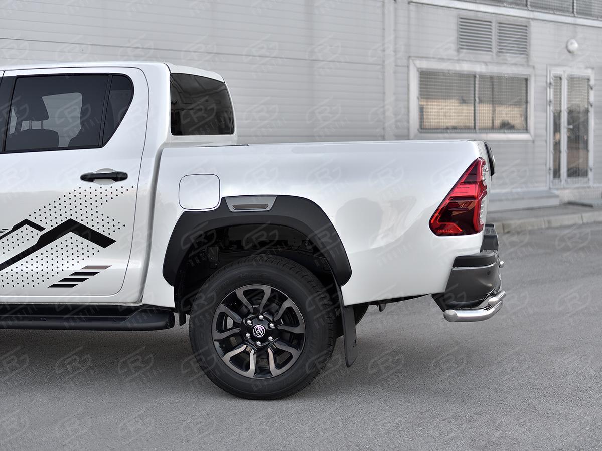 TOYOTA HILUX 2020- Защита заднего бампера d57 секции-d42 уголки THZ-003503