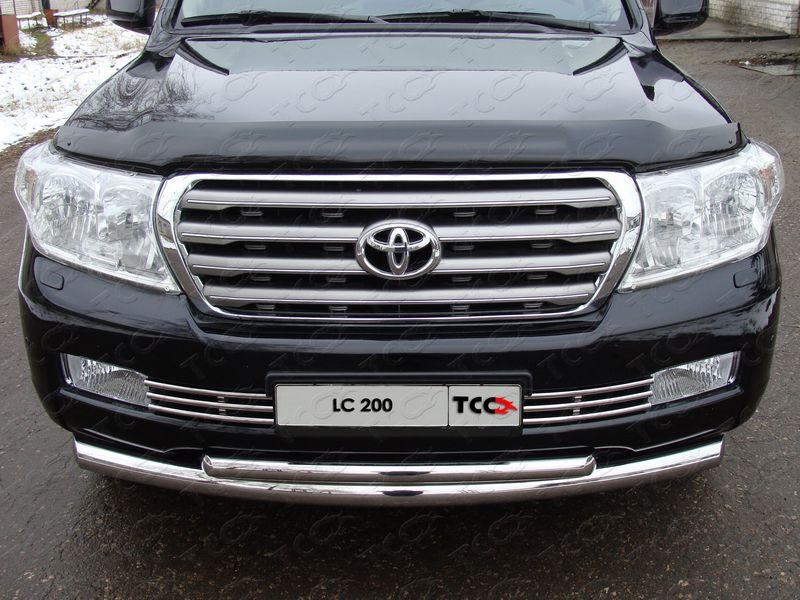 Решётка радиатора 16 мм для автомобиля Toyota Land Cruiser 200 2007-2012, TCC Тюнинг TOYLC200-05
