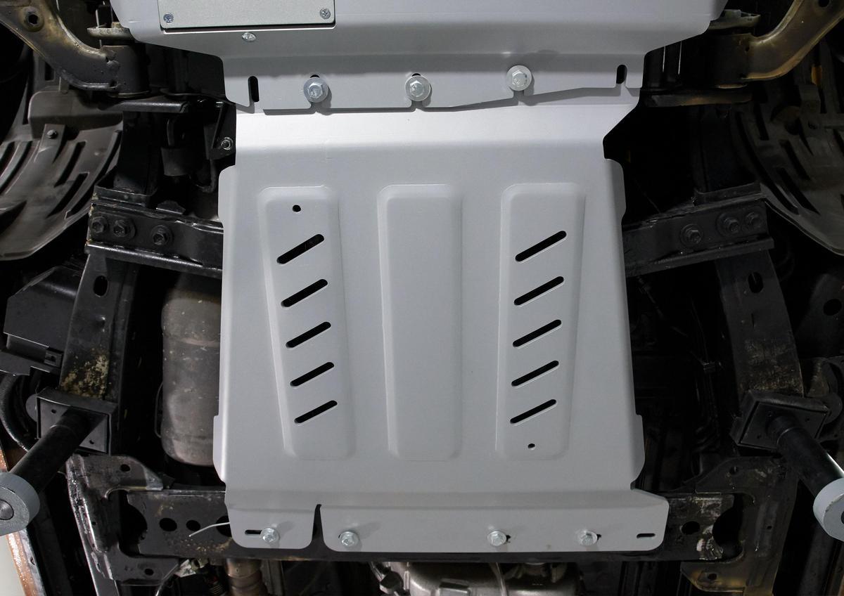 Защита КПП Rival для Nissan Navara D40 4WD 2004-2010, штампованная, алюминий 6 мм, с крепежом, 2333.4166.2.6