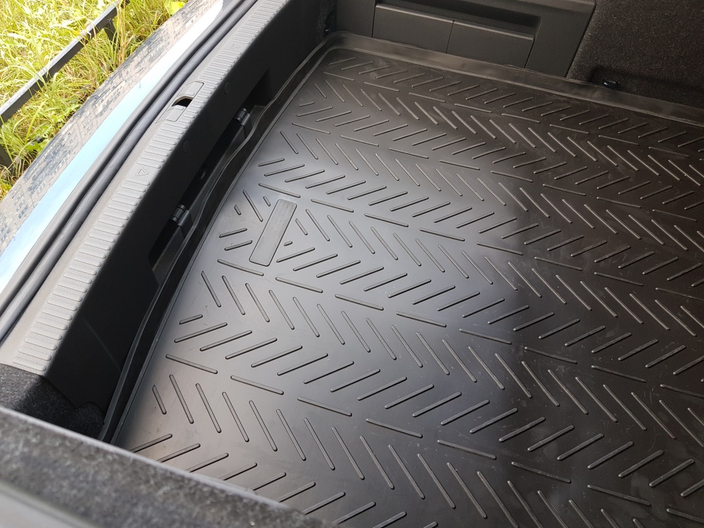 Ковер багажный модельный (высокий борт) для Skoda Superb (3V) (2015-) (SD/LB), Элерон, арт. 71821