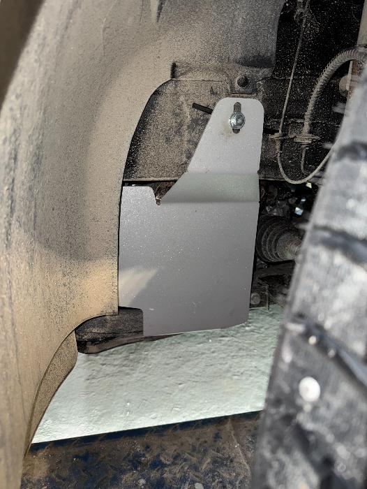 Защита боковой пыльник от грязи моторного отсека КПП Chery Tiggo 7 2019- V-1,5T; 2,0 боковой пыльник от грязи моторного отсека КПП, ALFeco, алюминий 4мм, арт. ALF0223al-1