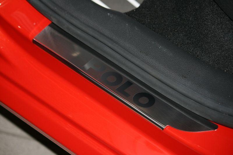 Накладки на внутренние пороги с логотипом на металл для Volkswagen Polo 5D 2009, Союз-96 VWPL.31.3053