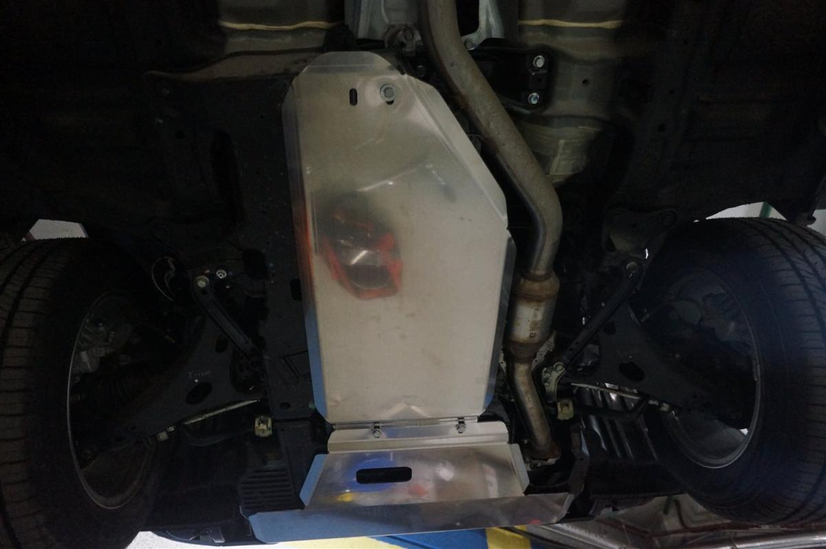 22.08ABC ЗАЩИТА КПП SUBARU FORESTER V-2.0, КПП-ВСЕ (2013-2018) (АЛЮМИНИЙ 4 ММ)