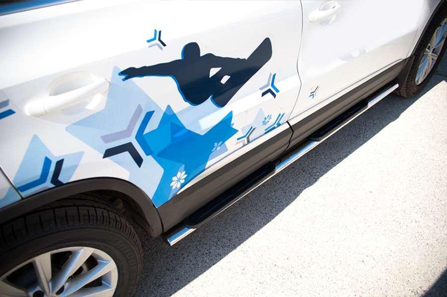 Пороги труба d75x42 овал с накладками для Volkswagen Tiguan Sport&Style Trend&Fun 2011-2016, Slitkoff VGT-000979