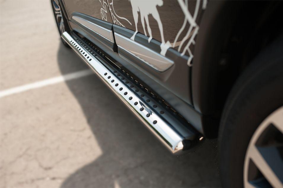 Пороги труба 120х60 овал с проступью для Mitsubishi Outlander 2015, Slitkoff MOO-002110