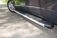 Пороги алюминиевые с пластиковой накладкой (1720 из 2-х мест) для автомобиля Jeep Cherokee (Sport, Longitude, Limited) 2014-, TCC Тюнинг JEEPCHER14-18AL