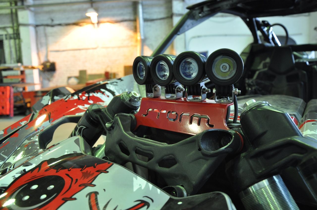 Кронштейн фары на амортизаторы для CAN-AM Maverick X3 2017-, сталь 2 мм, STORM, арт. MP 0484