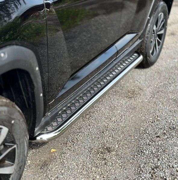 Пороги с площадкой 60,3 мм Haval H7 2.0 4WD 2024 арт. HAVH724-07