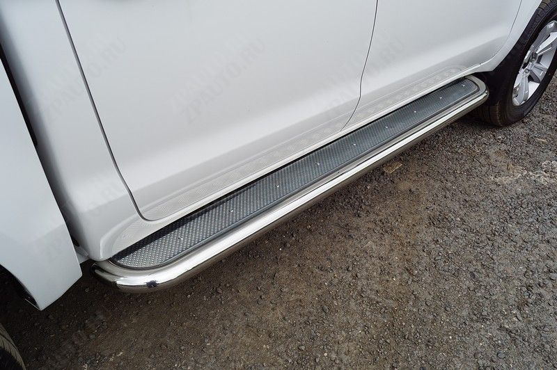 Пороги с площадкой (нерж. лист) 60,3 мм JAC T8 Pro 4WD 2.4T МКПП 2023- арт. JACT8P23-03