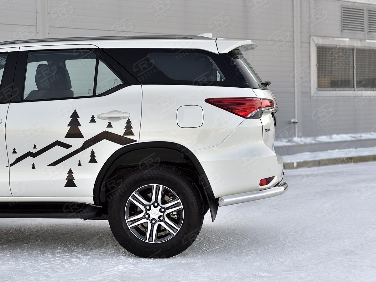 TOYOTA FORTUNER 2020- Защита заднего бампера уголки d76 секции TFRZ-003542