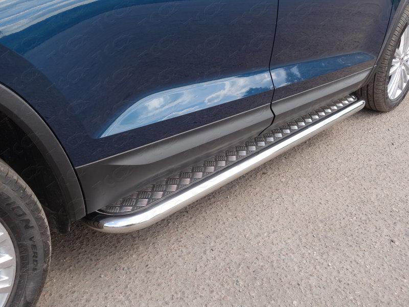 Пороги с площадкой 60,3 мм для автомобиля Skoda Kodiaq 2017-, TCC Тюнинг SKOKOD17-03