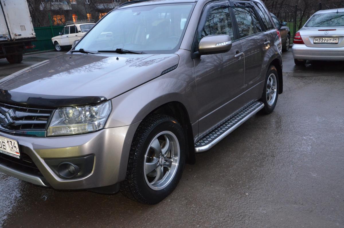 Пороги с накладным листом d53 для Suzuki Grand Vitara 5d 2012, SGV.13.41, Россия