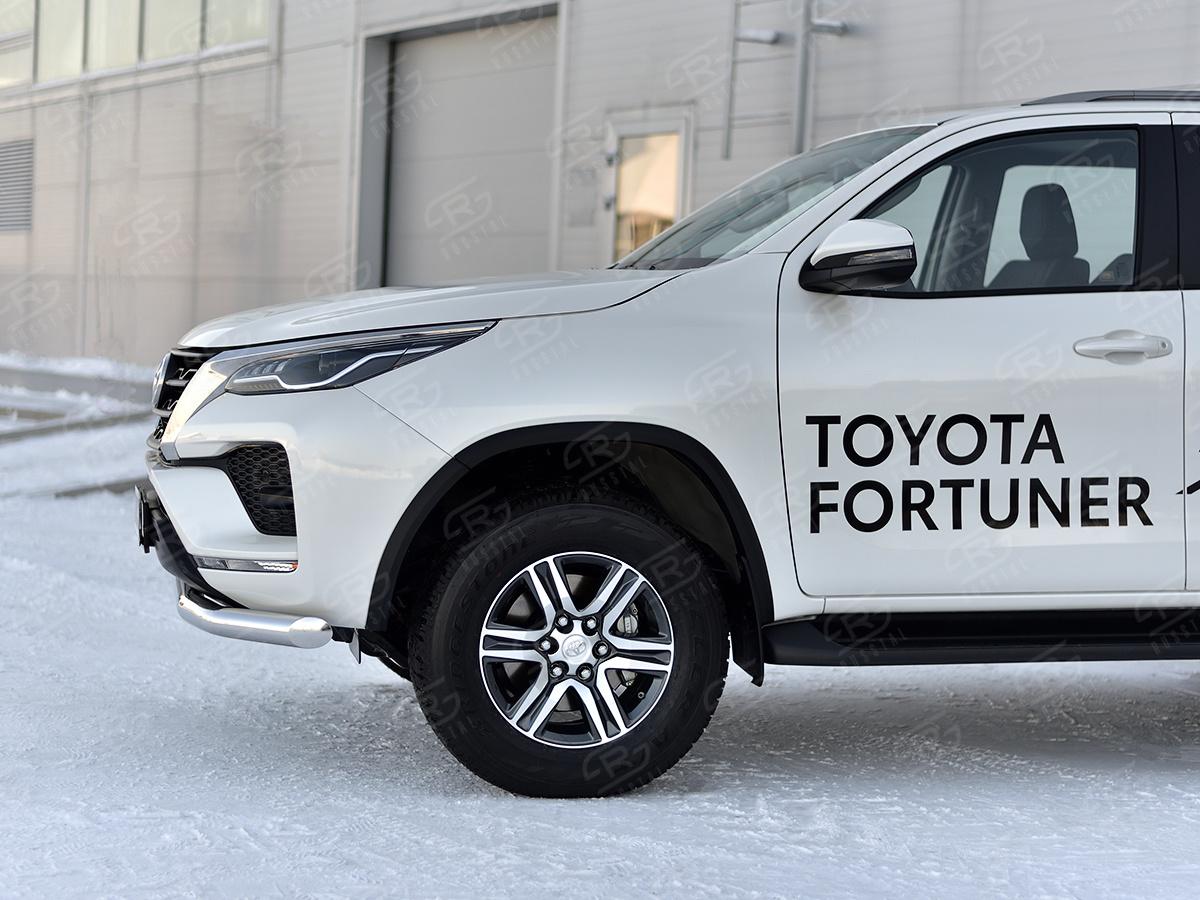 TOYOTA FORTUNER 2020- Защита переднего бампера d76 секции TFRZ-003529