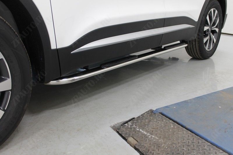 Пороги овальные гнутые с накладкой 75х42 мм Chery Tiggo 7 PRO MAX 4WD 2025 арт. CHERTIG7PM25-08