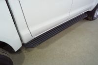 Пороги алюминиевые "Slim Line Black" 1920 мм Sollers ST8 2025- арт. SOLST825-05B