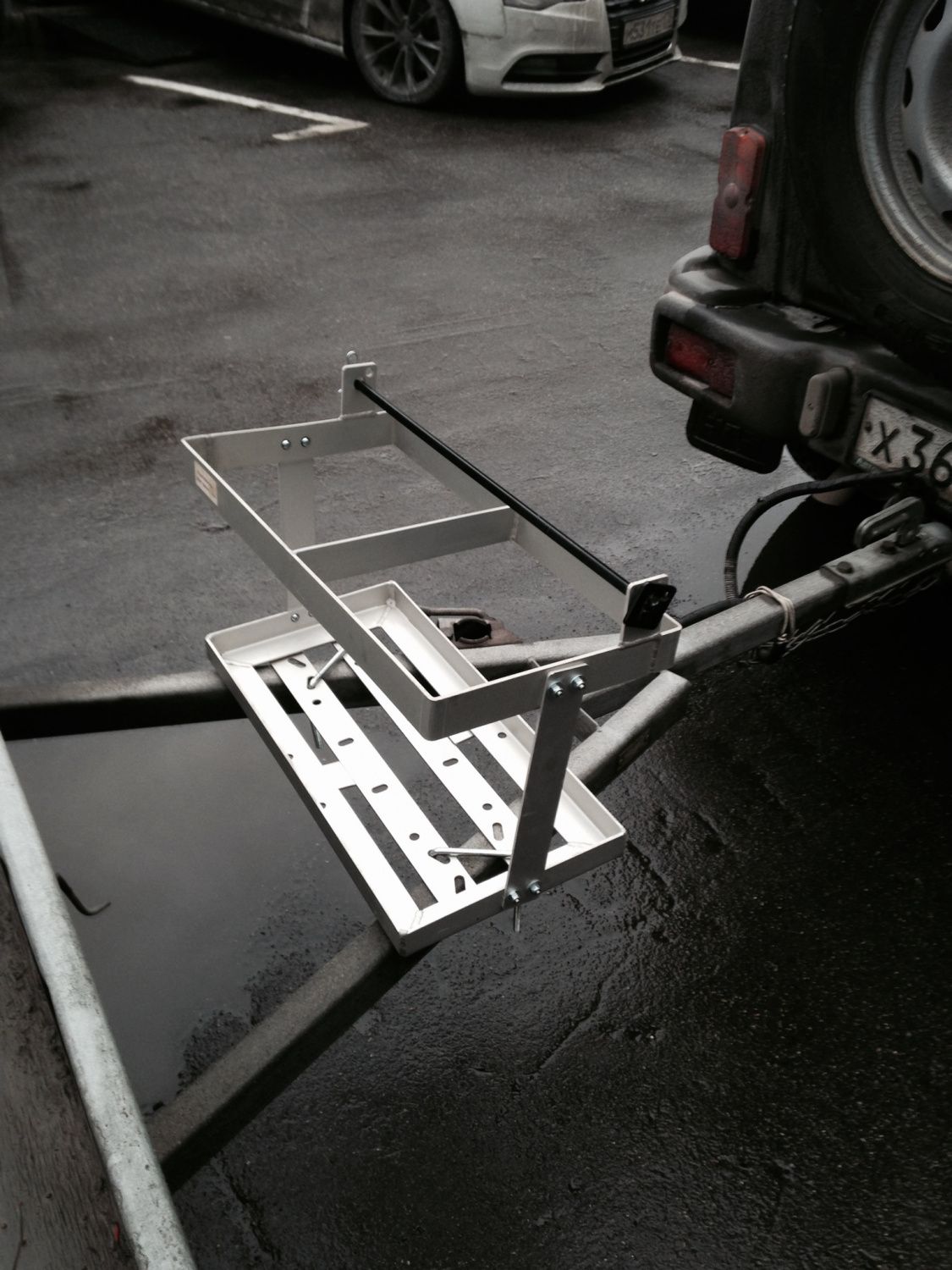 Держатель для канистр VP Racing Sportsman`s Container, алюминий 3 мм, STORM, арт. MP 0106