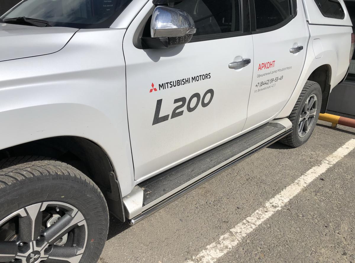 Защита штатного порога для автомобиля MITSUBISHI L200 2019 арт. MSL200.19.32