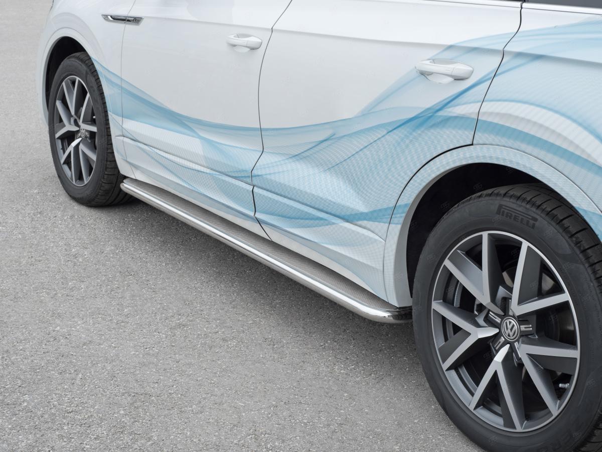 Пороги труба d42 с листом (Лист нерж, проф. нерж) (вариант 3) VWTL-0030653 для автомобиля VOLKSWAGEN TOUAREG 2018-, Slitkoff