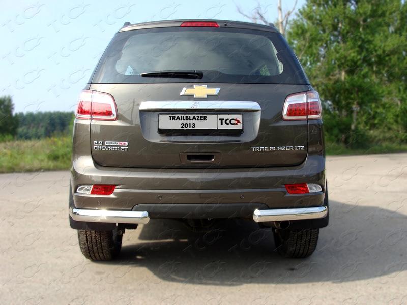 Защита задняя (уголки овальные) 75х42 мм для автомобиля Chevrolet Trailblazer 2013- TCC Тюнинг арт. CHEVTRBL13-12