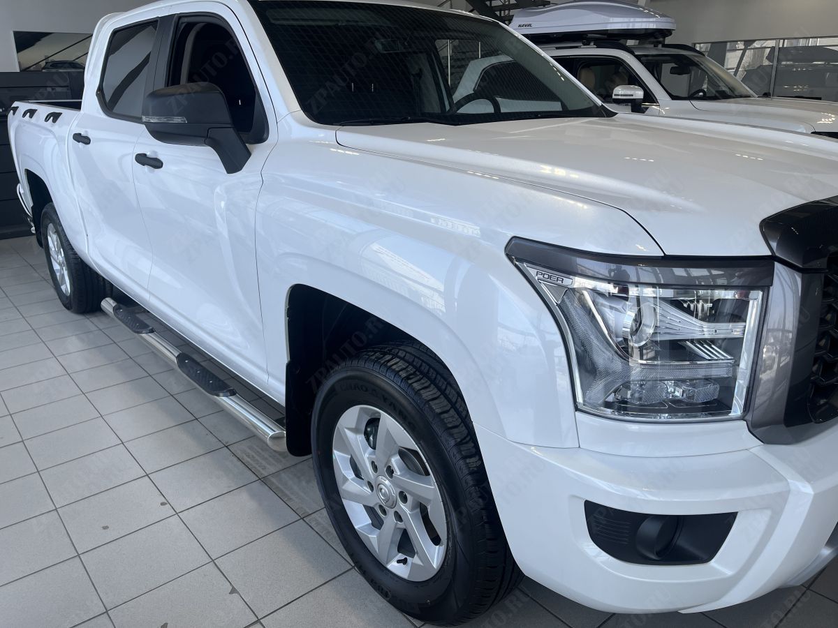 Пороги труба с проступью для автомобиля Great Wall Poer KingKong 2023 арт. GWPKK.23.93