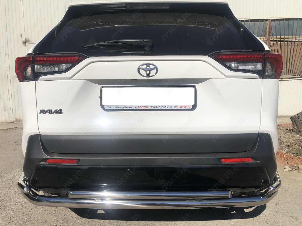 Защита заднего бампера угловая большая для автомобиля TOYOTA RAV4 2019 арт. TRAV.19.21-2
