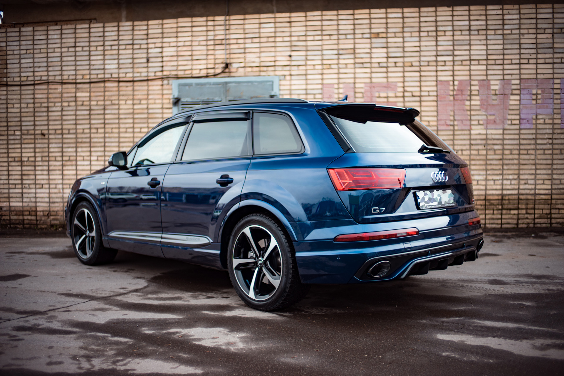 Облицовка заднего бампера в сборе для Audi Q7 S-line (без насадок) 2015-2020, MTR, арт. MTR-4M-150113