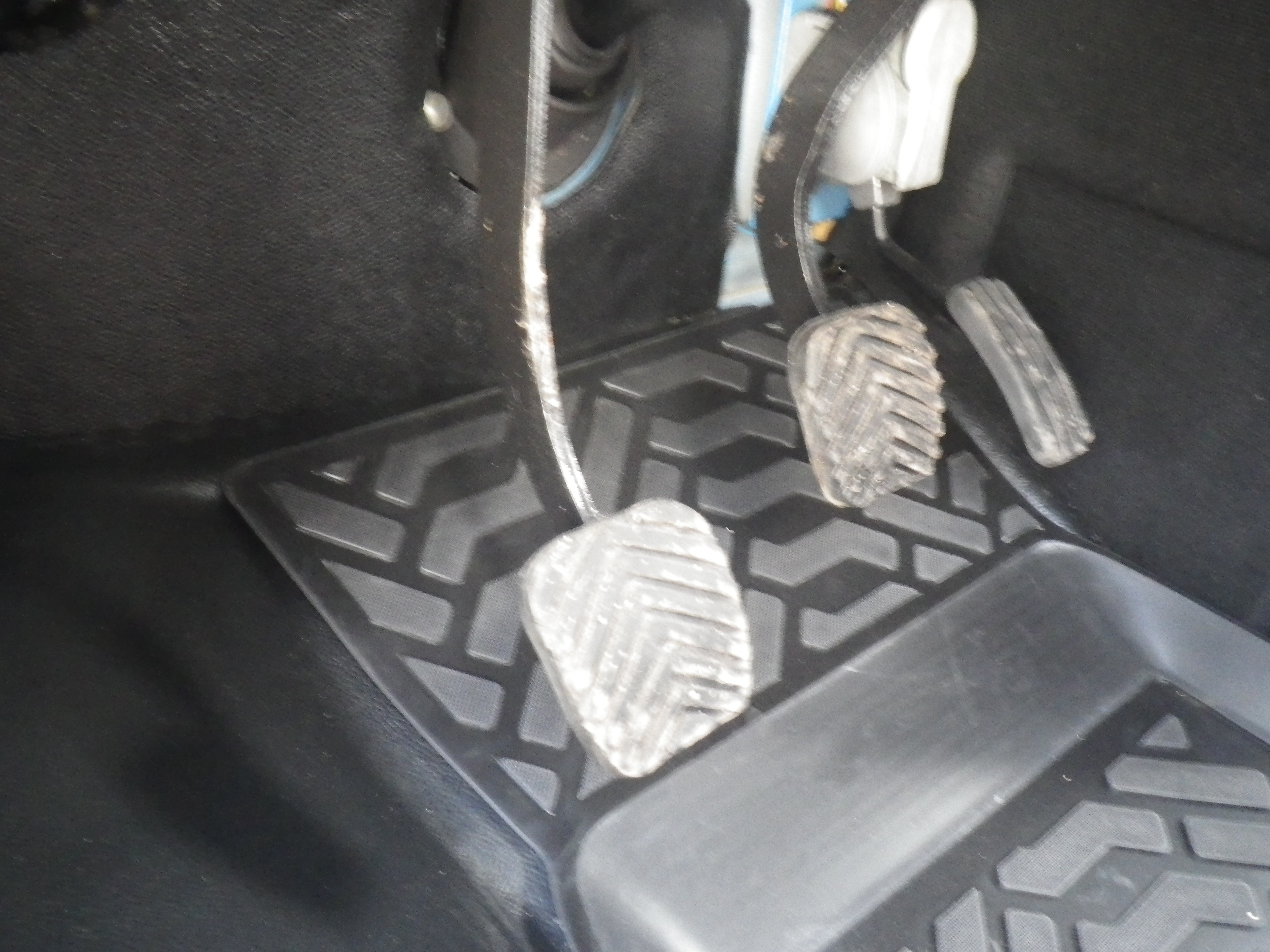 Ковры модельные (высокий борт) для ГАЗ Валдай (2004-) (первый ряд), Элерон, арт. 64017