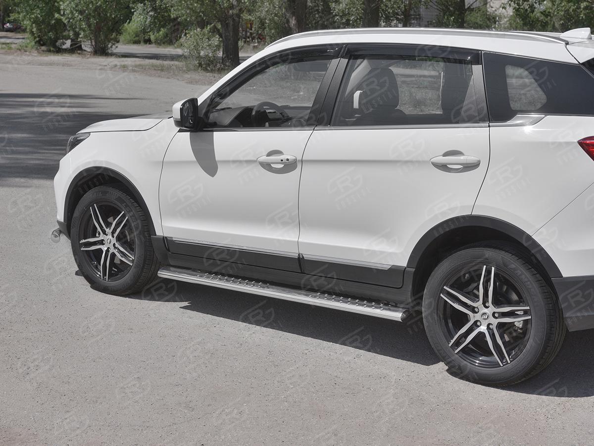 Пороги труба 120х60 овал с проступью для автомобиля Lifan X70 2018, Slitkoff LF7O-003284