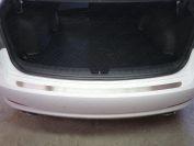 Накладка на задний бампер (лист шлифованный) для автомобиля Hyundai i40 2011-2018